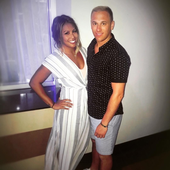 Meet your Posher, Kim - Picture 1 of 1